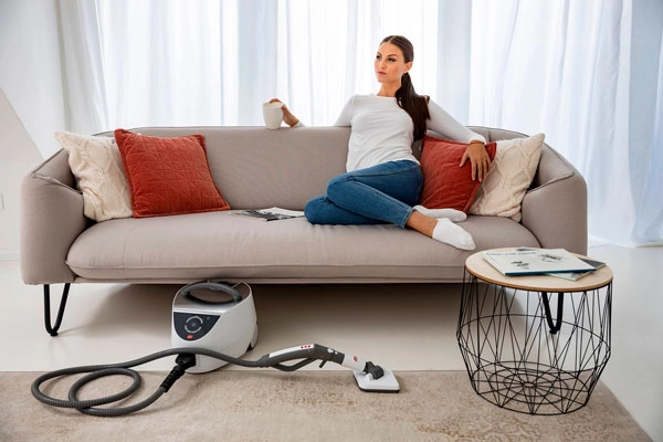 Ecolux Dampfreinigungssystem Wohnzimmer